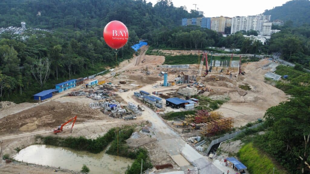 Bayu Selayang Heights Giant Advertising Balloons — photo 3