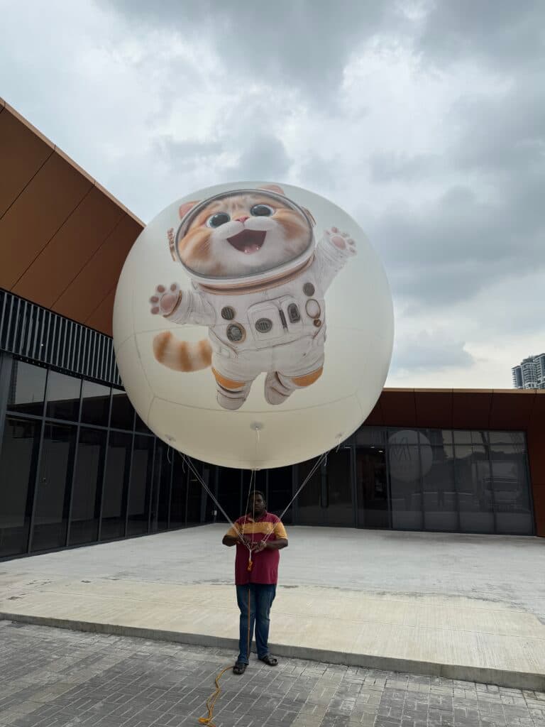 Giant Advertising Balloon at M Aspira, Taman Desa — photo 5