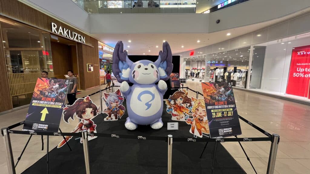 Honor of Kings Game Character Inflatable Replica — photo 2