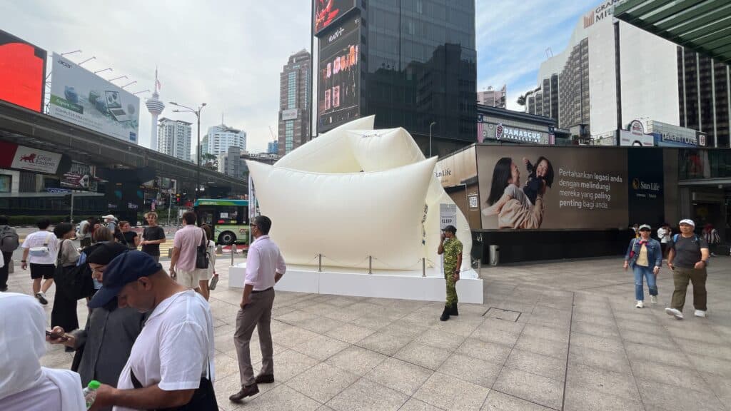 Ikea Pillow Inflatable Replica — photo 3