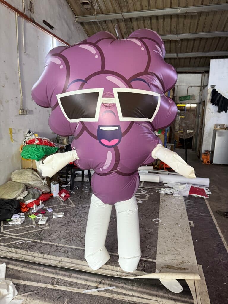Inflatable Mascots — Apple, Grapes & Green Apple Designs — photo 5