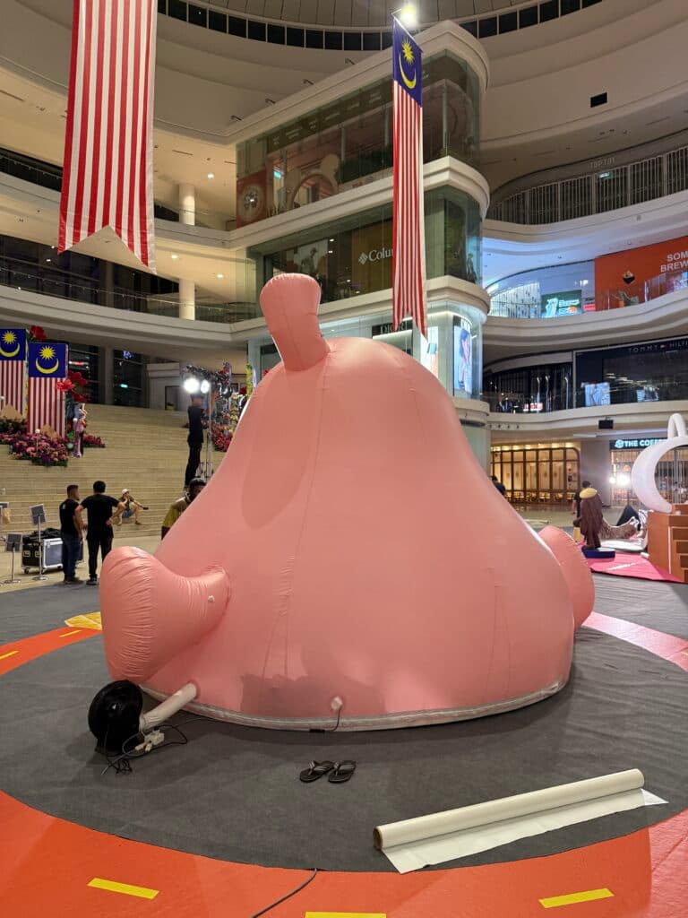 Julie's Stomach Inflatable at Pavilion Bukit Jalil — photo 7