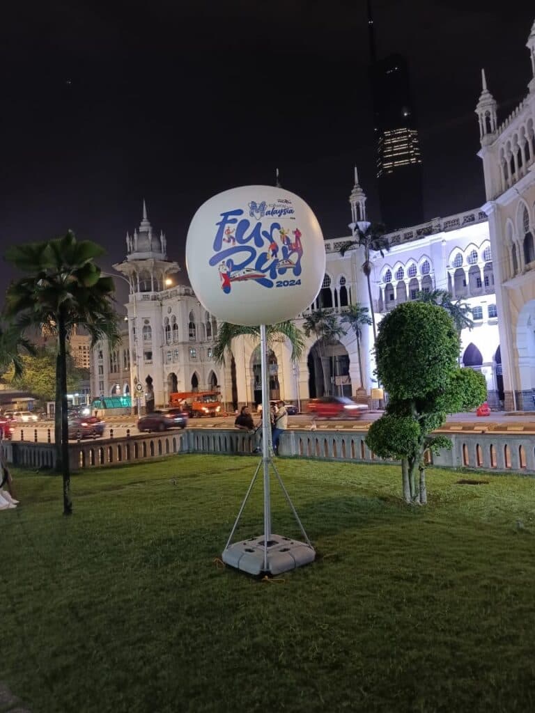 KTMB Keretapi Tanah Melayu Lighted Balloon Stands — photo 3