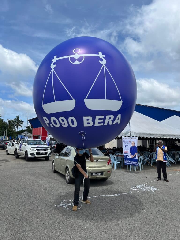 Malaysia General Election Giant Balloons — photo 12
