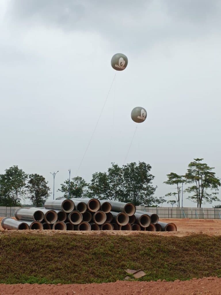 Matrix Giant Advertising Balloons — photo 4