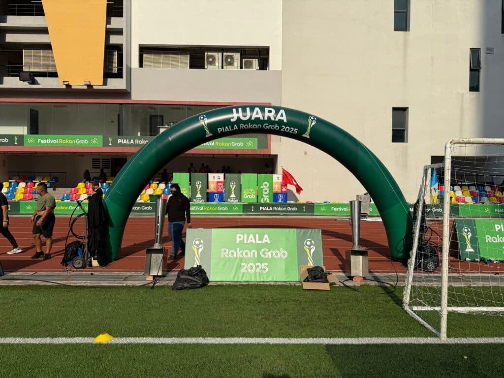 Piala Rakan Grab Inflatables @ Arena Sukan Kuala Lumpur — photo 8