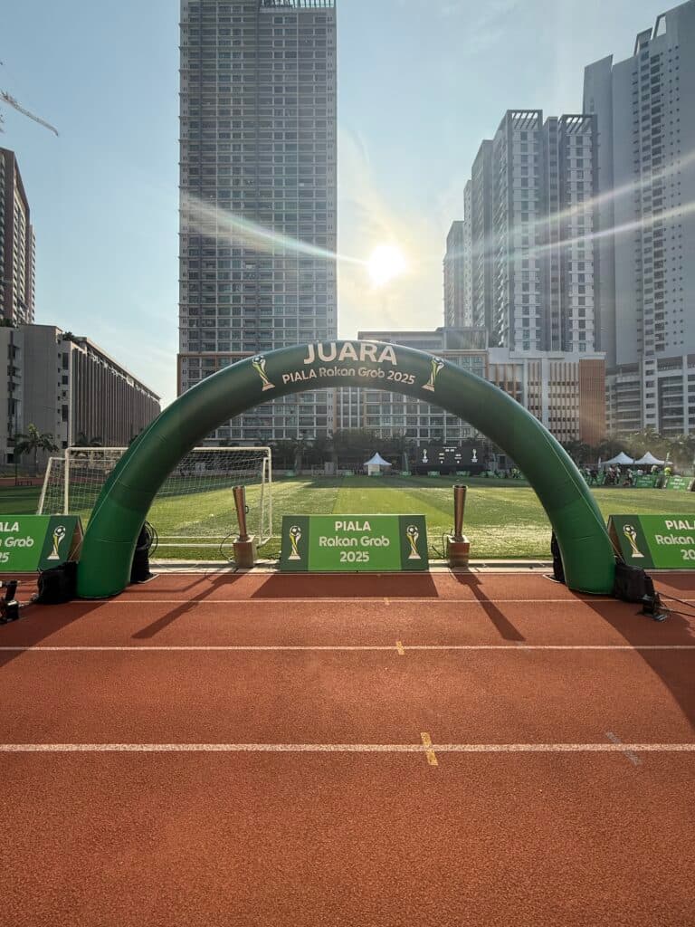 Piala Rakan Grab Inflatables @ Arena Sukan Kuala Lumpur — photo 9