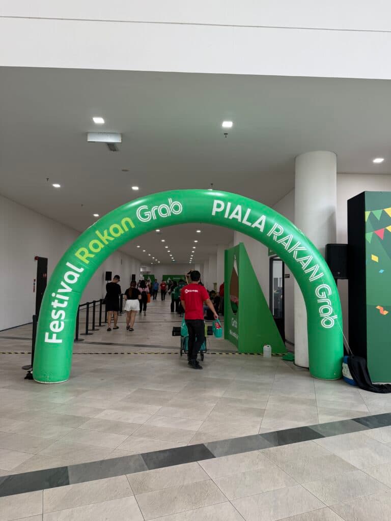 Piala Rakan Grab Inflatables @ Arena Sukan Kuala Lumpur — photo 11