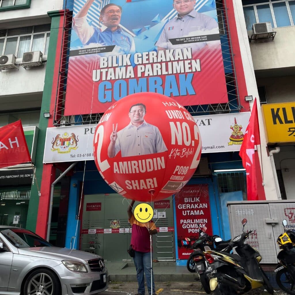Belon Iklan Gergasi di Malaysia — photo 10