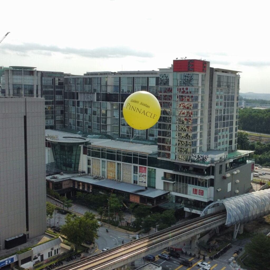 Belon Iklan Gergasi di Malaysia — photo 18