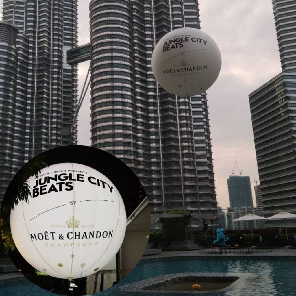 Belon Iklan Gergasi di Malaysia — photo 23