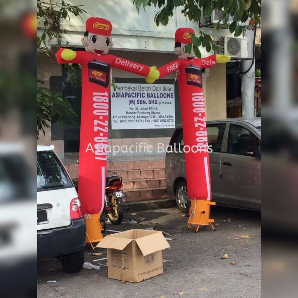 Patung Angin (Sky Dancer) di Malaysia — photo 8