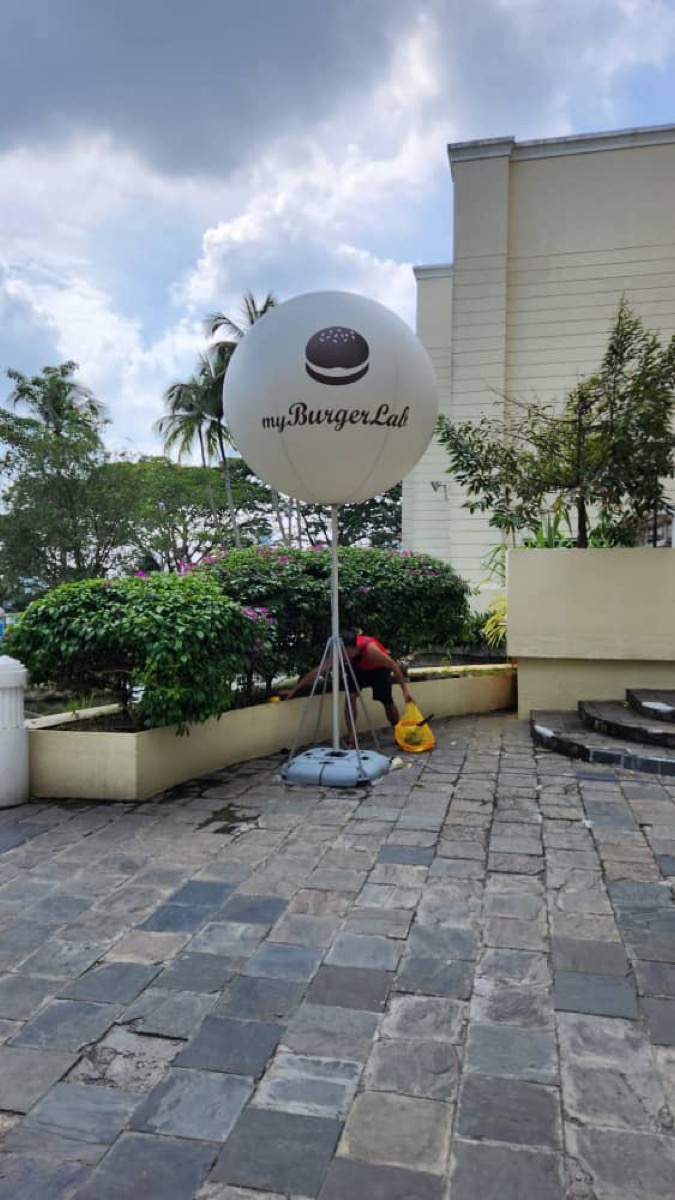 Outdoor PVC Balloon On Stand