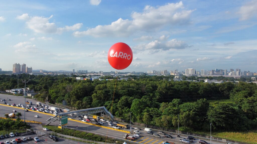 Carro Custom Printed Inflatable Arch and Giant Balloon — photo 4