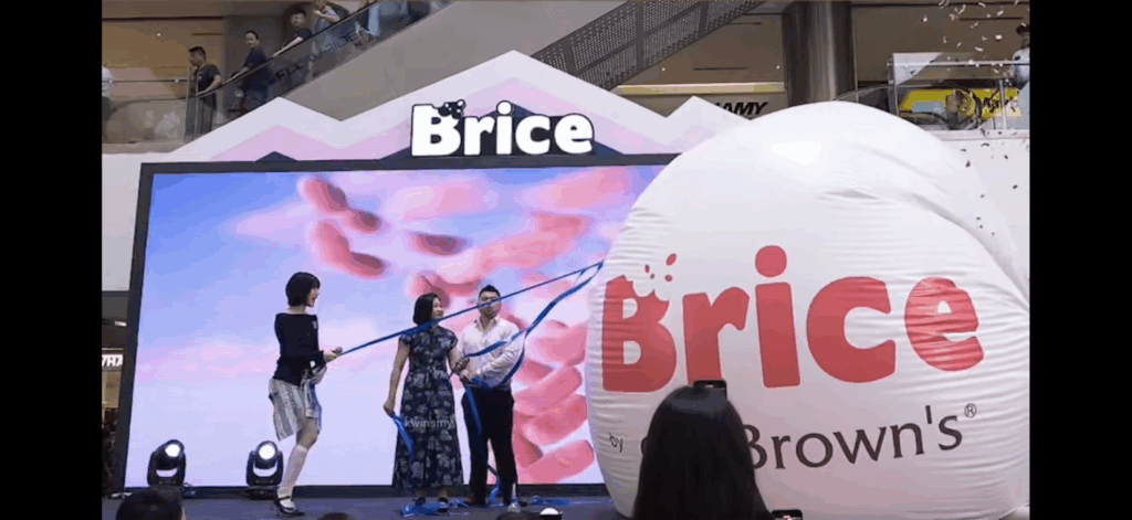 Gimik Pelancaran Belon Eco Brown's Brice — photo 1