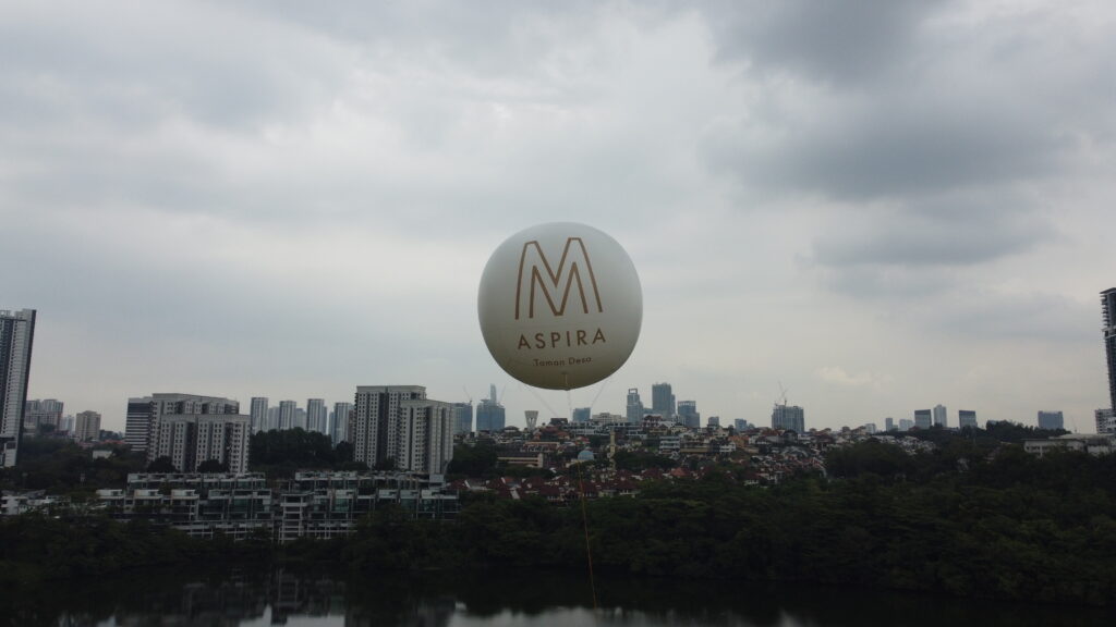 Giant Advertising Balloon at M Aspira, Taman Desa — photo 2