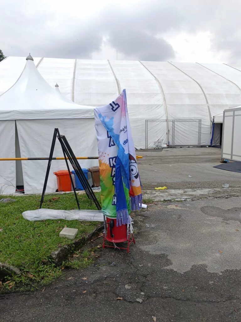 Belon Gergasi dan Sky Dancers di Karnival MyPesara Johor Bahru — photo 4