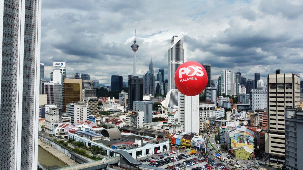 Belon Gergasi untuk Pos Malaysia Run 2025 di Stadium Merdeka — photo 5
