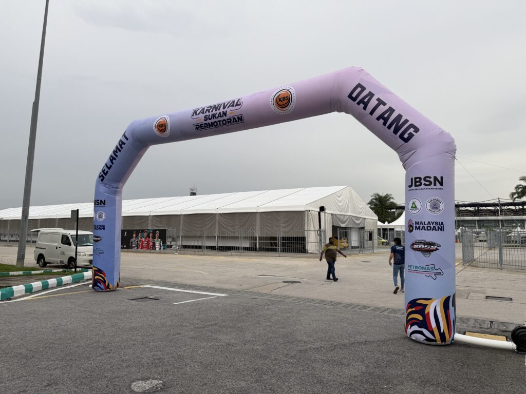 Gerbang Tiup di Karnival Sukan Permotoran BOSS Sepang 2025 — photo 3