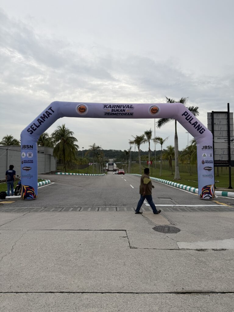 Gerbang Tiup di Karnival Sukan Permotoran BOSS Sepang 2025 — photo 4