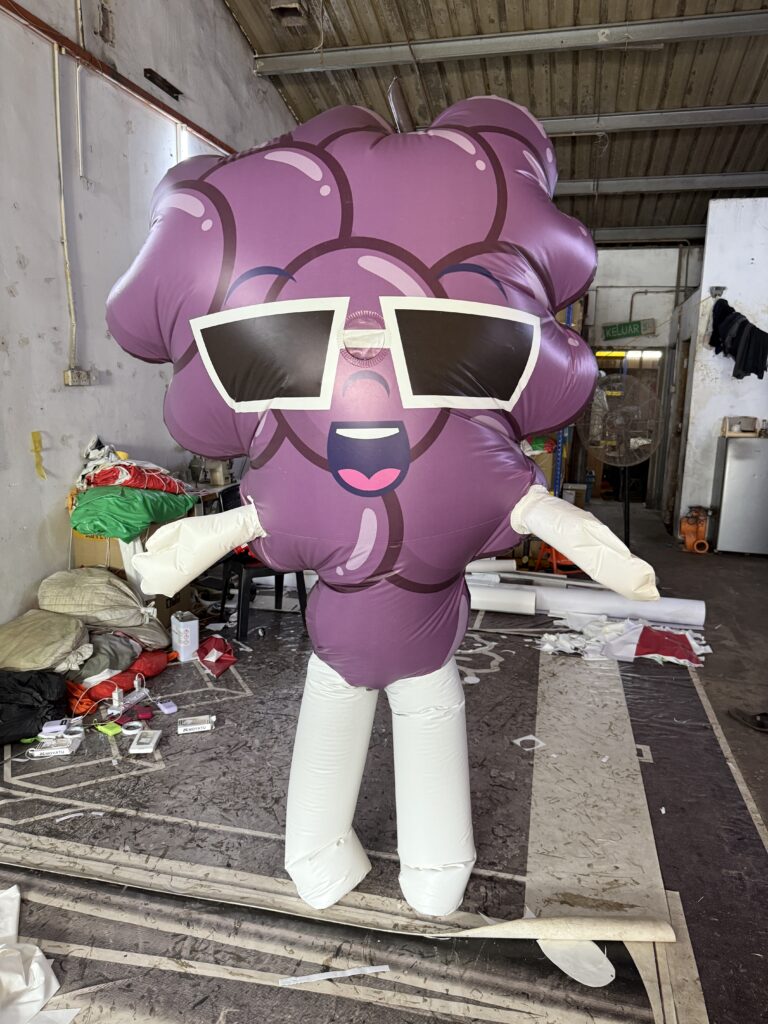 Inflatable Mascots — Apple, Grapes & Green Apple Designs — photo 5