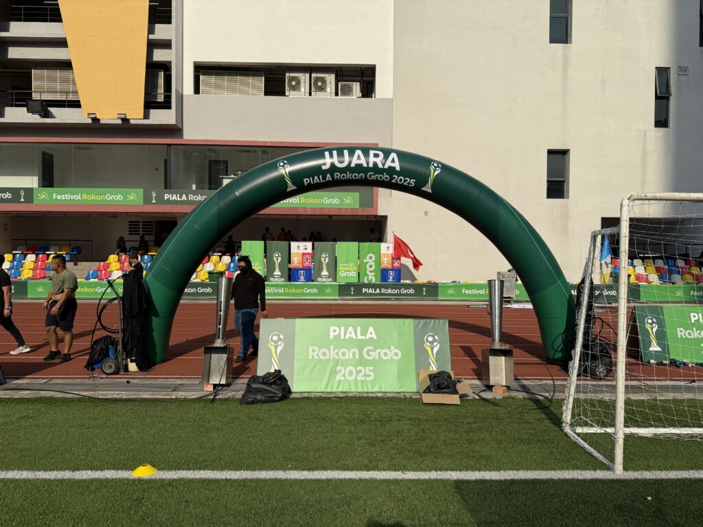 Piala Rakan Grab Inflatables @ Arena Sukan Kuala Lumpur — photo 8