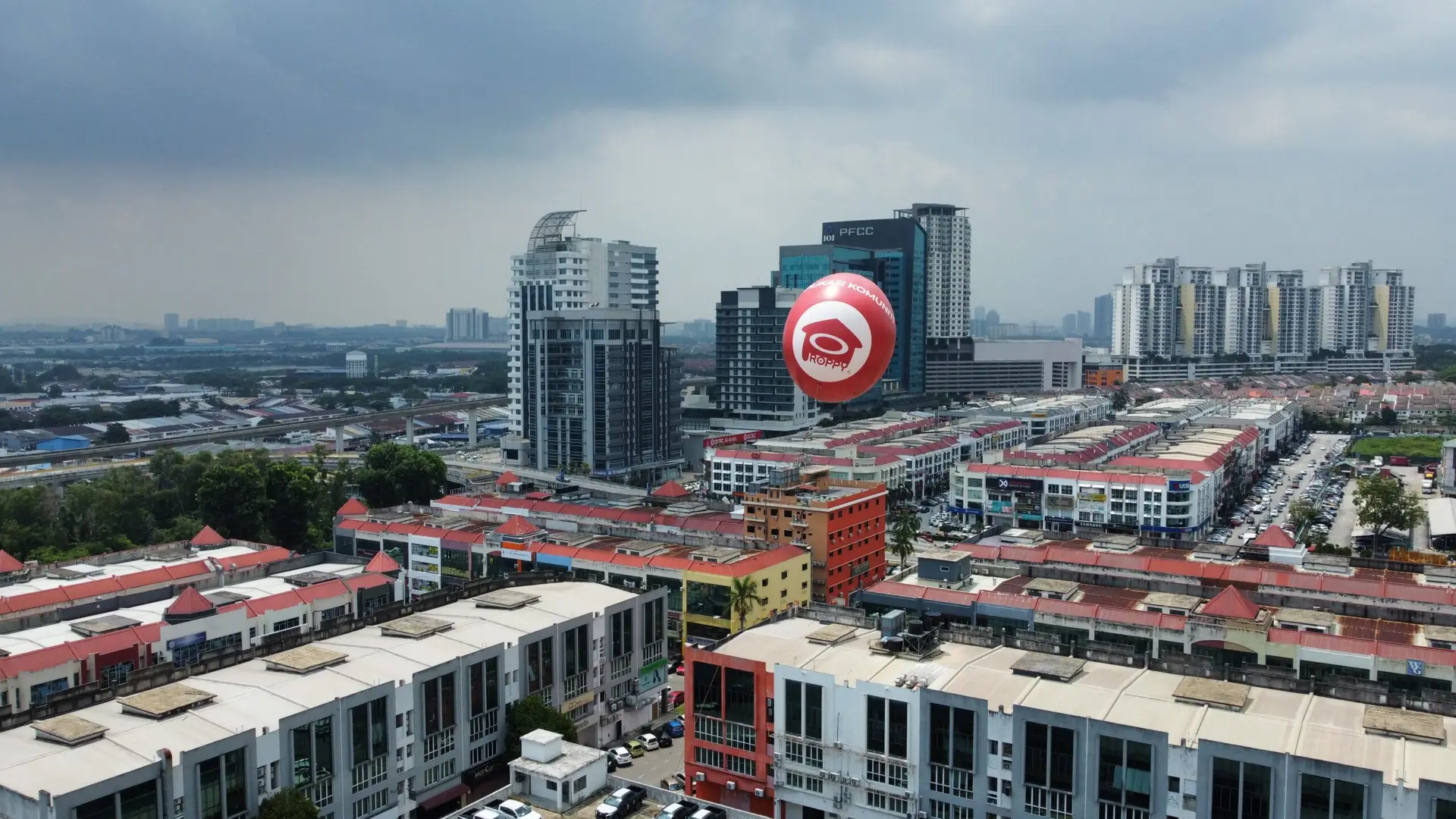ProppyApp Advertising Balloons at Bandar Puteri, Puchong