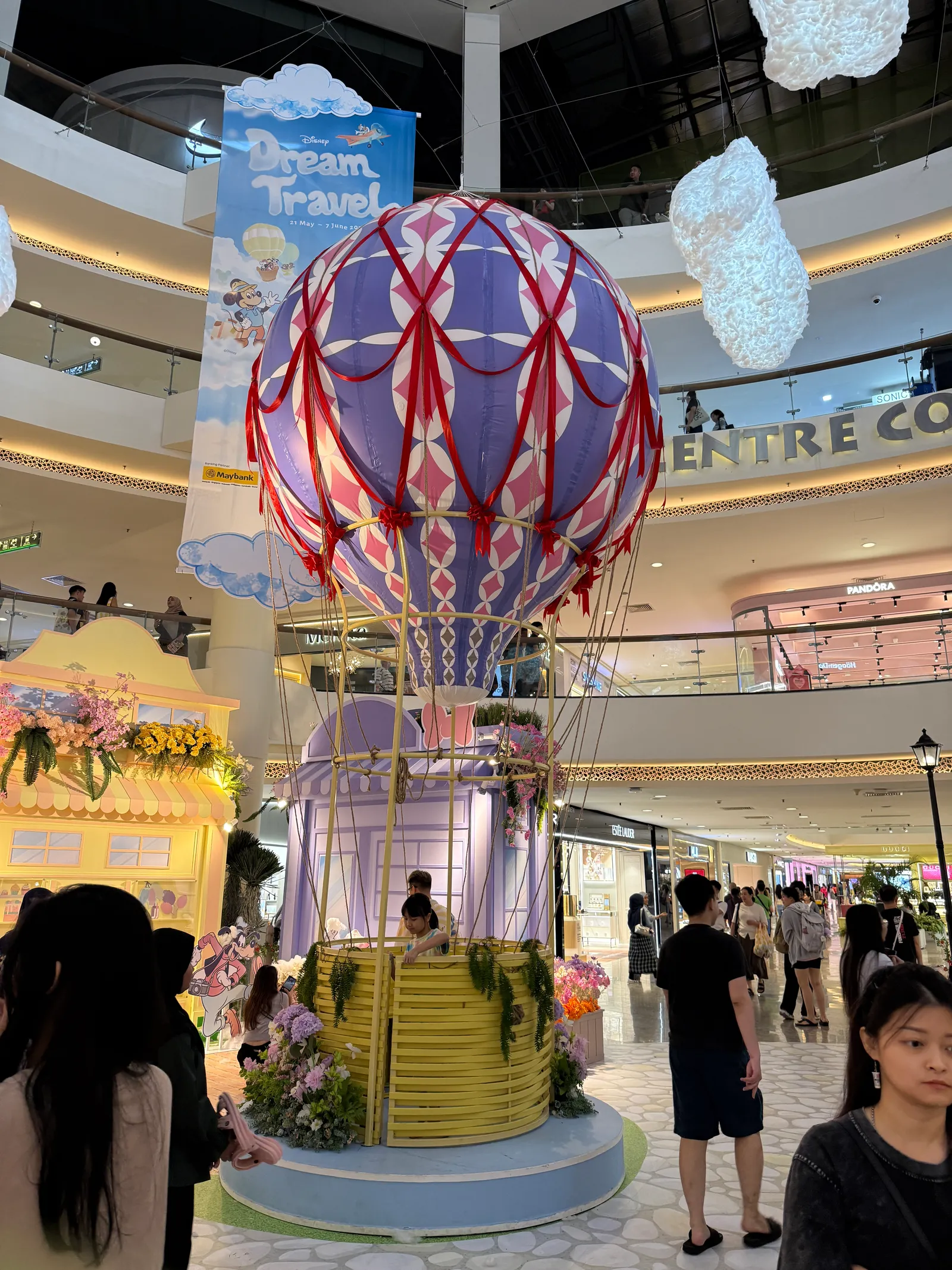 Hot Air Balloon Replica at Mid Valley Megamall's Disney Dream Travel — photo 4