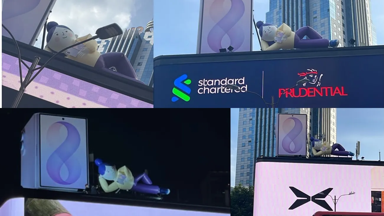 Samsung Inflatable Mascot (30ft Horizontal) Near KLCC