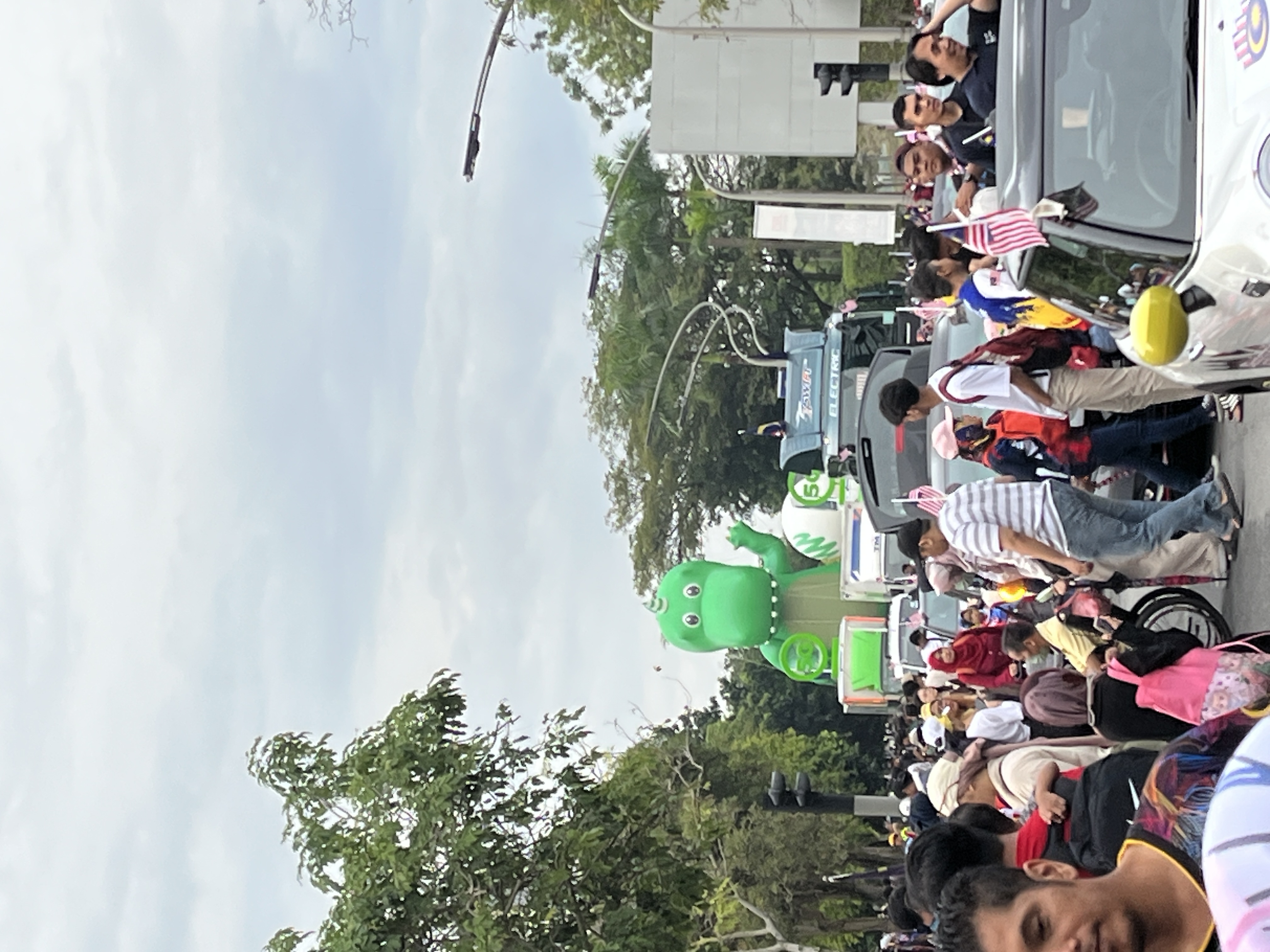 Maxis Dinocorn Merdeka 7