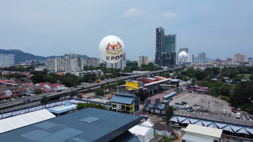 Giant Balloon Program MADANI Rakyat