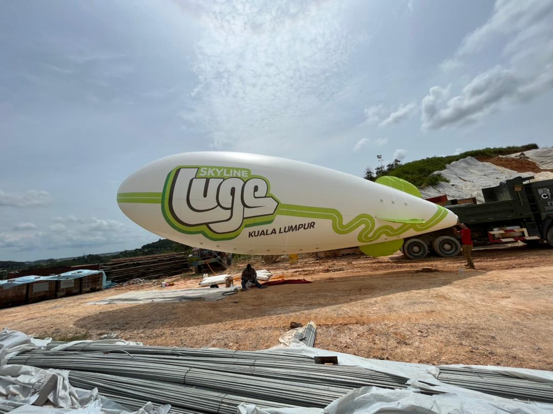 Luge Blimp and 7 Advertising Balloons at Gamuda Gardens