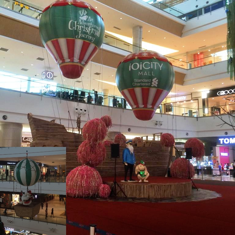 ioi city mall christmas hot air balloon replica