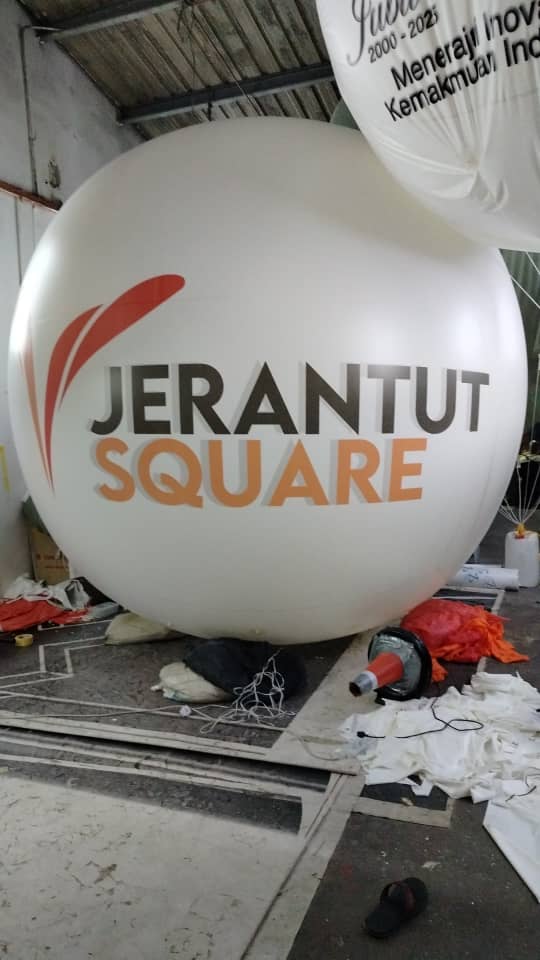 Licensed Giant Balloon at Jerantut Square Pahang