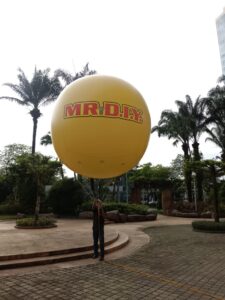 Mr. DIY Giant Advertising Balloon at Sunway Pyramid  Mr. DIY Giant Advertising Balloon at Sunway Pyramid