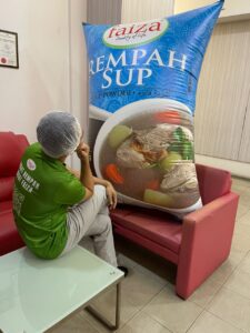 Faiza Spice Packaging Inflatable Replica