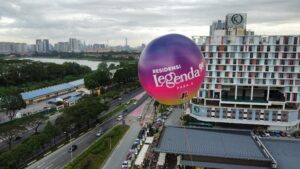 Lighted Giant Balloon at JL99 Group’s Hong Kong Nostalgia Bazaar
